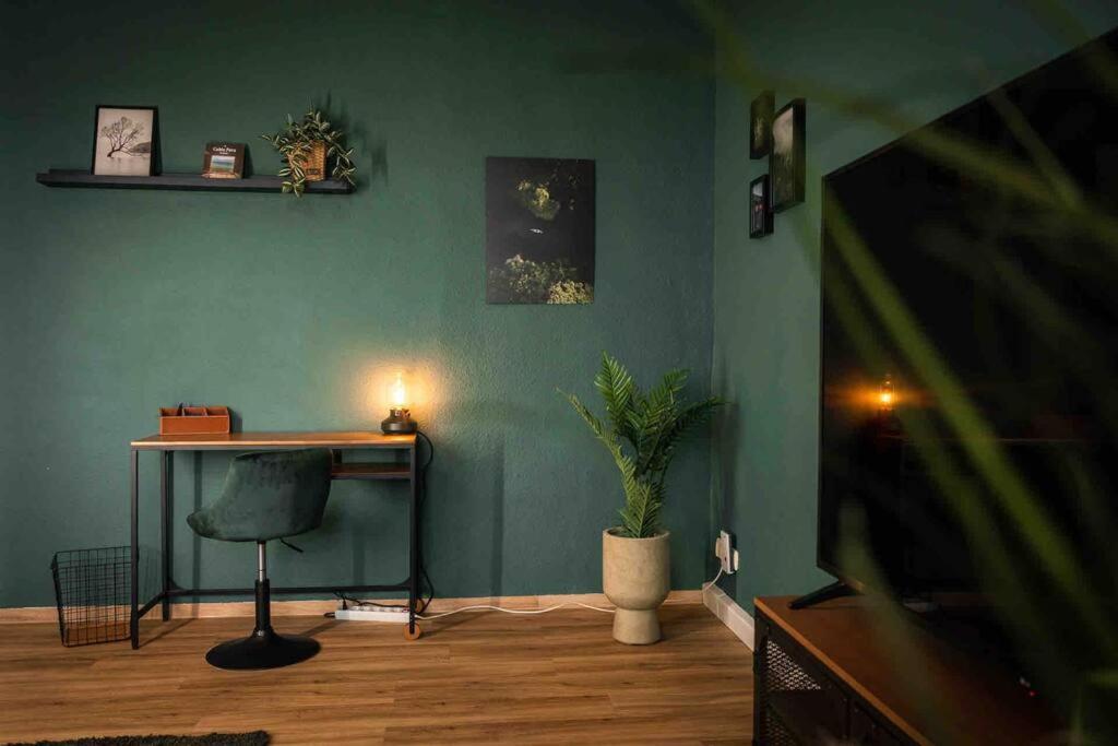 Ferienwohnung Bali Style Mit High Speed Wlan Und Gratis Parkplatz Gera Zewnętrze zdjęcie